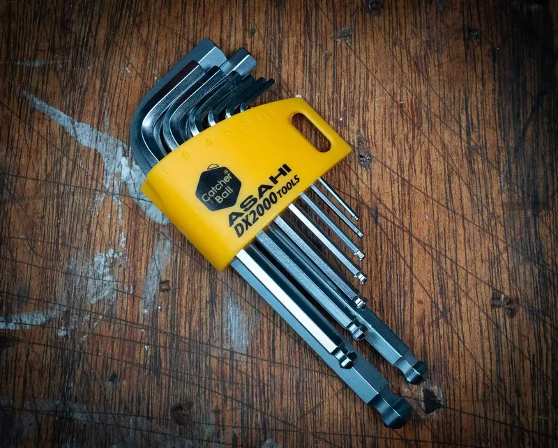 Asahi Catcher Ball 9-Piece Short Hex Key Set 1