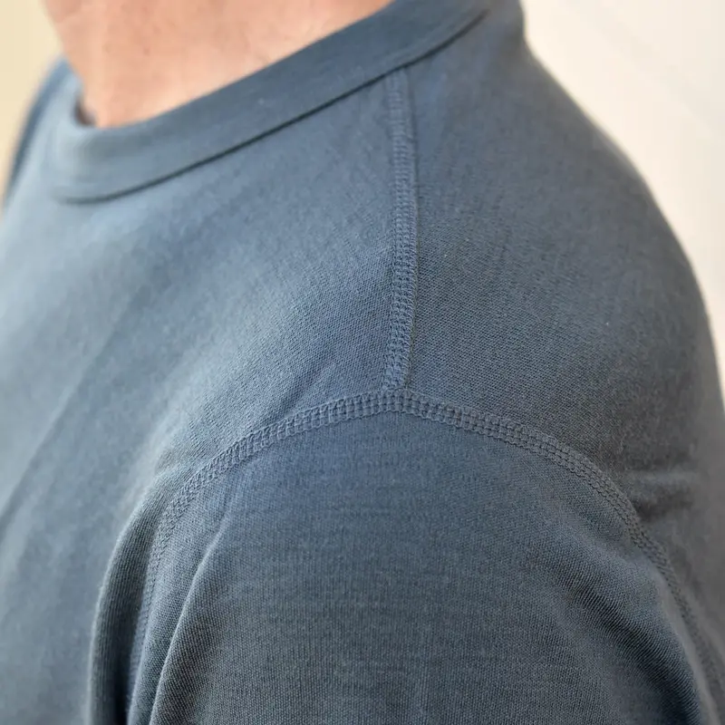 Aussie Merino Wool Long-Sleeve Crewneck Shirt – Charcoal Grey 1