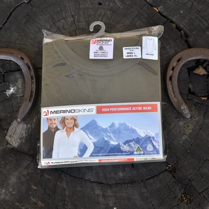 Aussie Merino Wool Long-Sleeve Crewneck Shirt – Olive Green 1