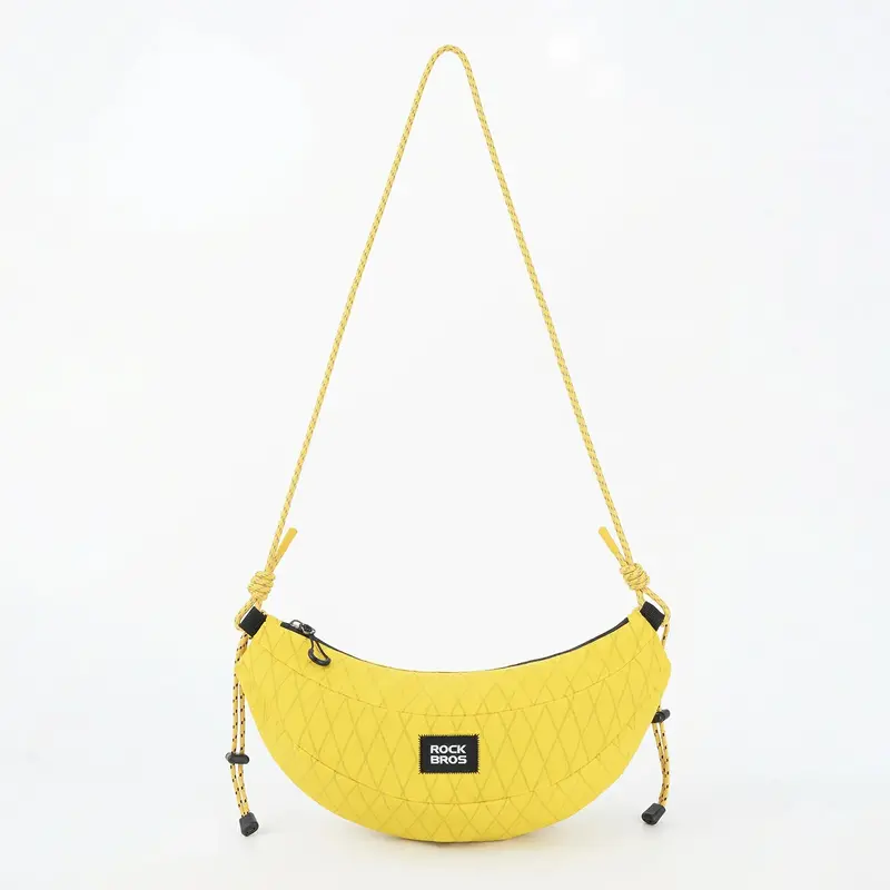 Banana-Shaped Handlebar Bag – 1.8L Crossbody Cycling Carryall 1