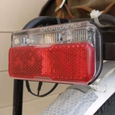 Busch & Müller Toplight Line Brake Plus – Dynohub-Powered Tail Light With Integrated Brake Signal 1