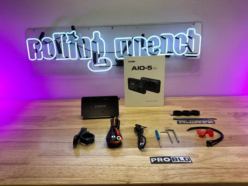 Chigee Aio-5 Digital Speedometer & Gauge Display 1
