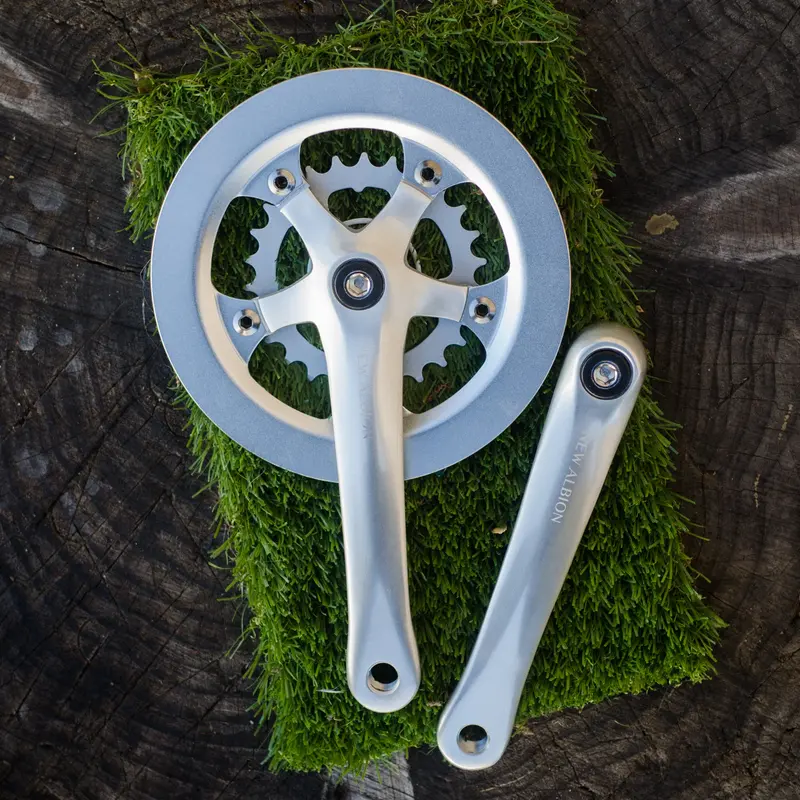 Clipper Double-Guard Crankset – Wide/Low Gear Ratio (42/26T) 1