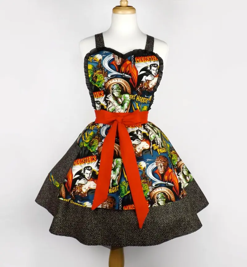 "Double Dipper" Hollywood Monsters Baking Apron 1