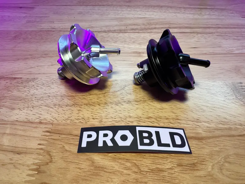 Efi-Compatible Crown Gas Cap For Scooter Applications 1