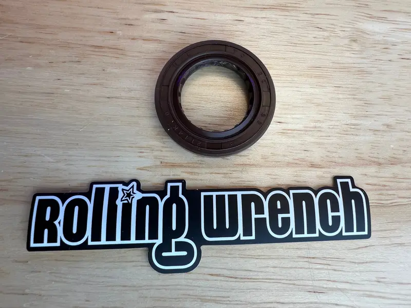 Gy6 Clutch Shaft Transmission Seal 1