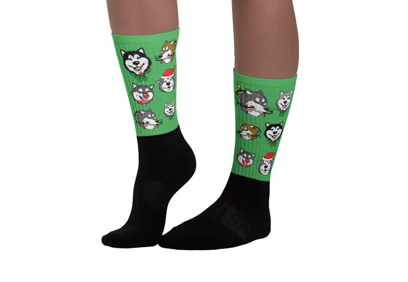 Malamute Christmas Sublimation Socks – Arctic-Themed Crew Socks 1