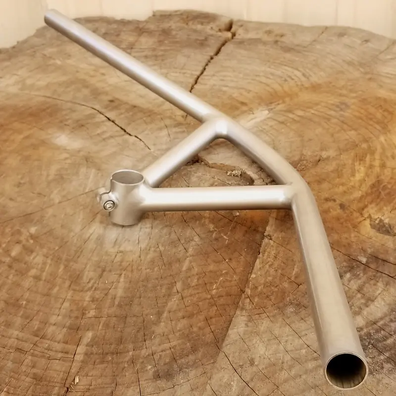 Nitto Bullmoose Handlebar – Dull-Bright Tig-Welded, Threadless Design (Model B901R) 1