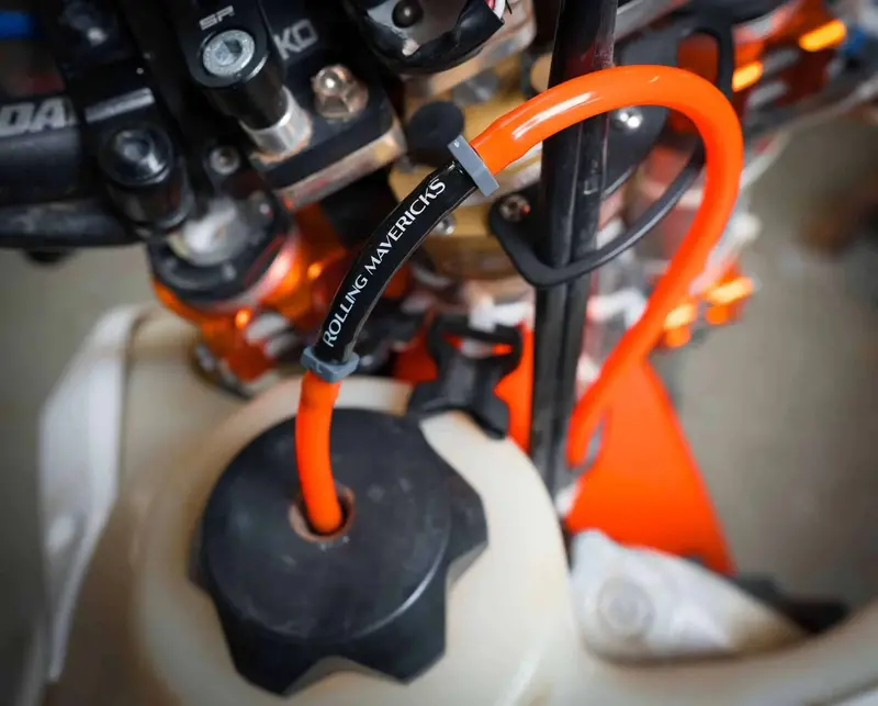 One-Way Valve Fuel Tank Breather – Prevents Overflow And Pressure Buildup 1