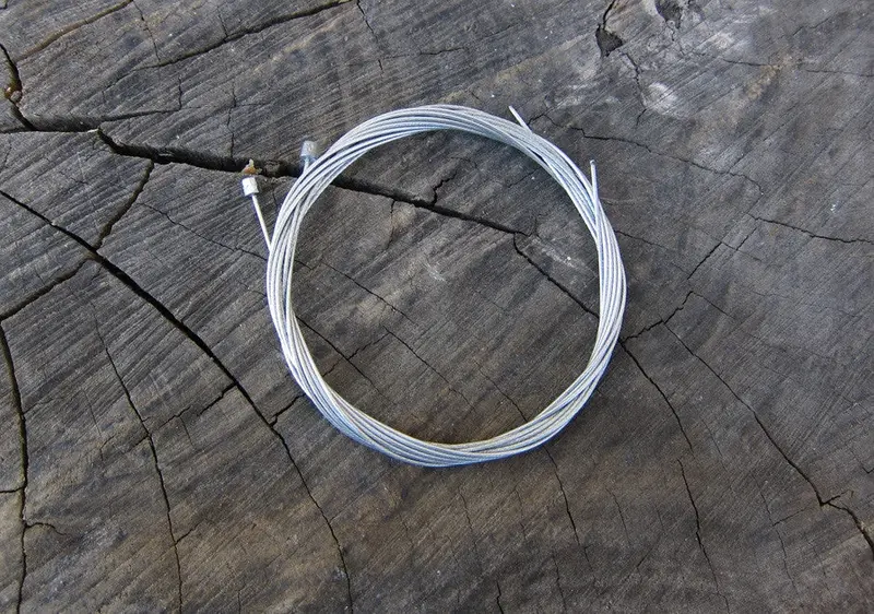 Pair Of Derailleur Cables – Shimano-Compatible 1