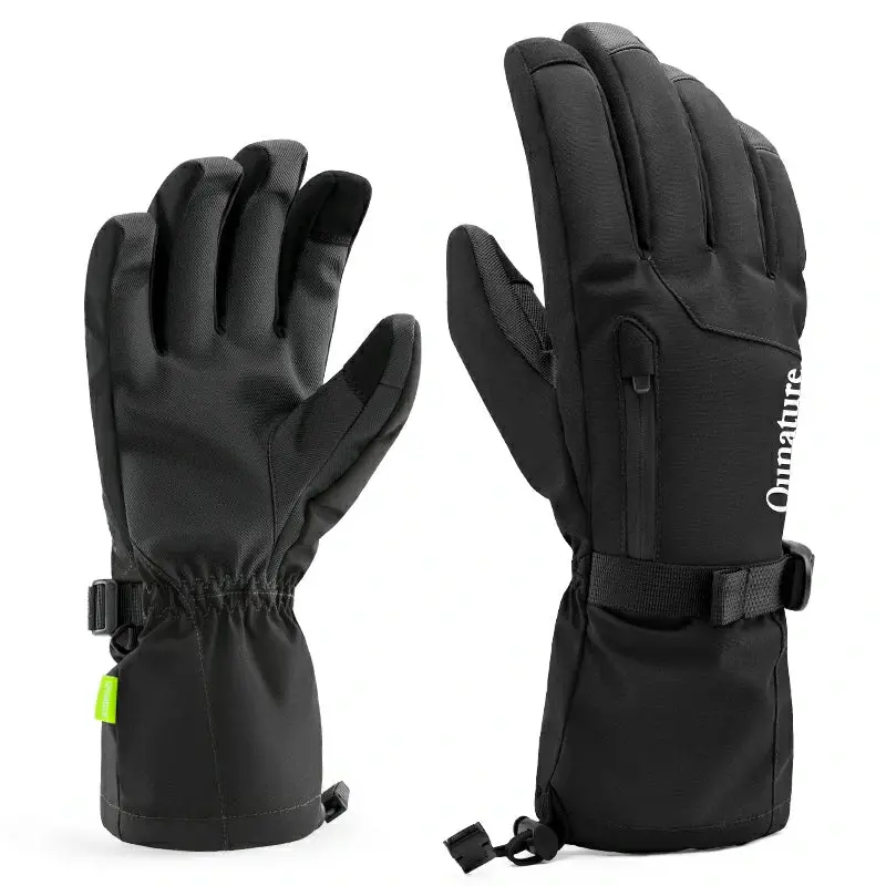 Qunature Multi-Fabric Ski Gloves – Touchscreen Ready & Heat-Retaining Design 1