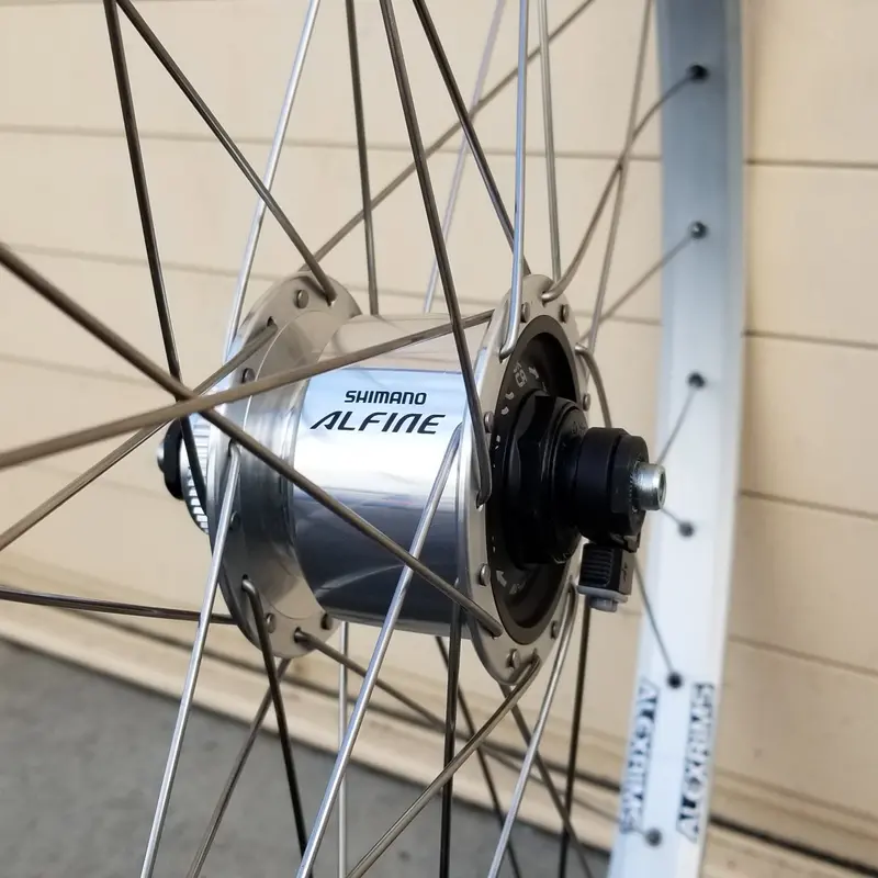 Shimano Alfine Dh-S501 Dynamo Hub – Silver Finish 1