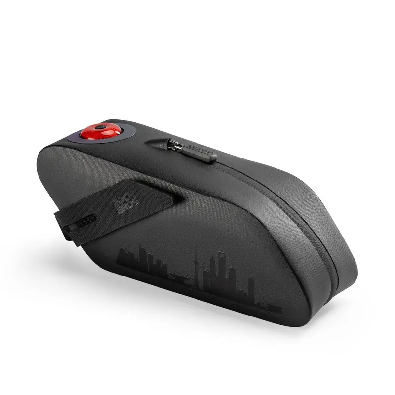 Smart Cycling Tail Bag With Brake-Activated Led Light 1