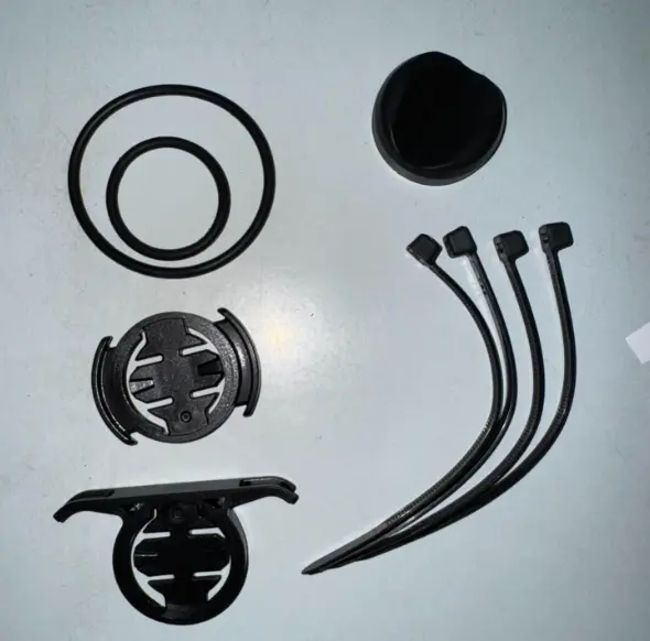 Universal Rear Light Mount Bracket For Q1 / Q3 / Q1 Max Bike Lights 1