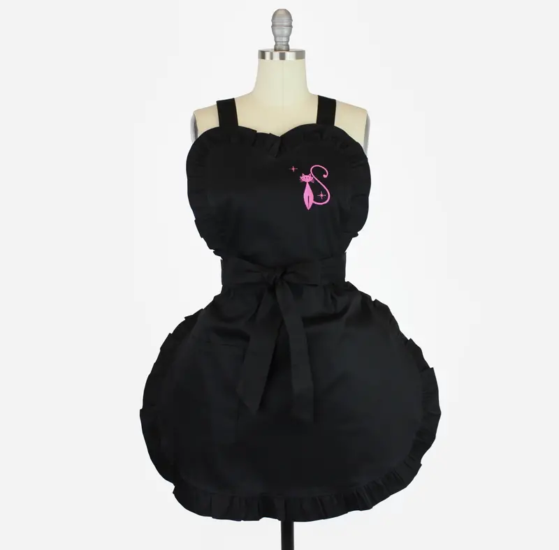 White Embroidered Cat Apron On Black Base – 1950S Kitchen Charm 1