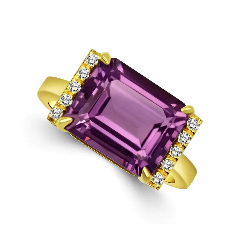 Yellow Gold Emerald-Cut Amethyst Ring Accented With Diamonds 1