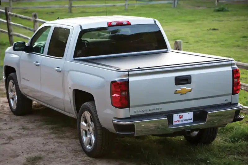 Pace Edwards Jackrabbit Tonneau Cover – Jrn1112 Retractable Soft Roll-Up System 1