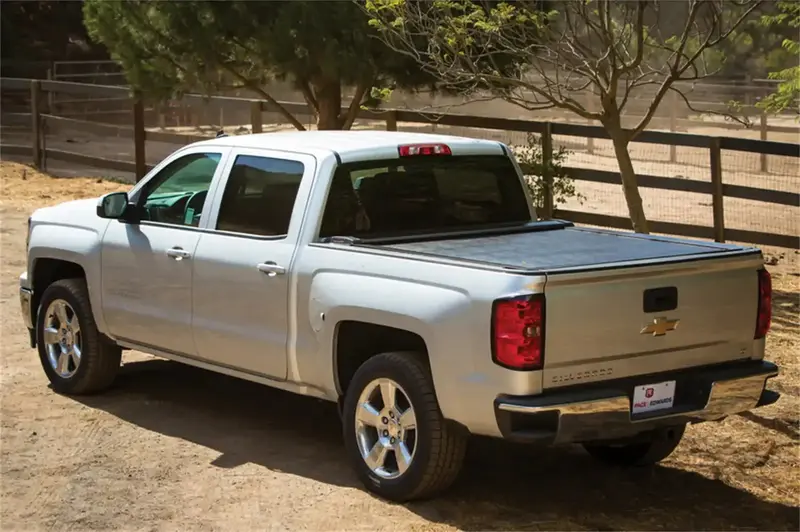 Pace Edwards Switchblade Retractable Tonneau Cover – Motorized Black System With Canister & Rails (Swca35A66) 1