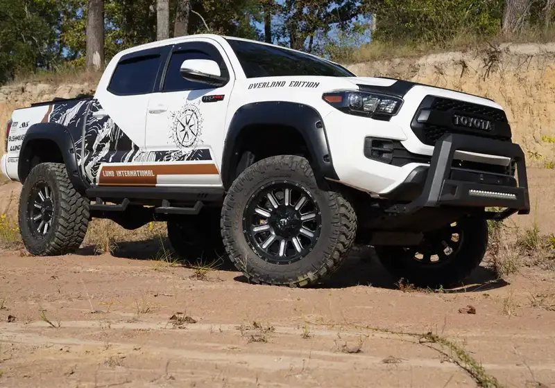 Superlift K253Fx 6-Inch Lift Kit With Fox Coilovers And Rear Shocks For 2016–2023 Toyota Tacoma 1